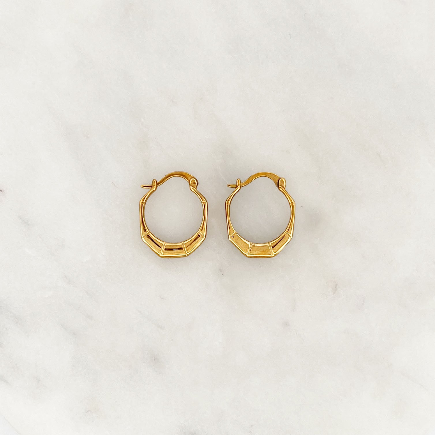 Kleine Thread Hoop Set Kleine Thread Hoop Set