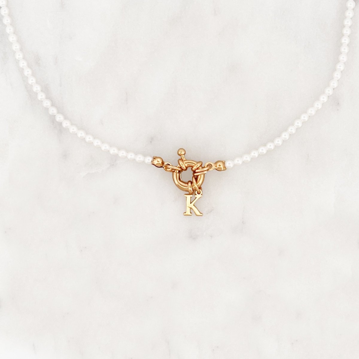 Shell Pearls Choker Tiny Initial - ByNouck Jewelry Shell Pearls Choker Tiny Initial - ByNouck Jewelry