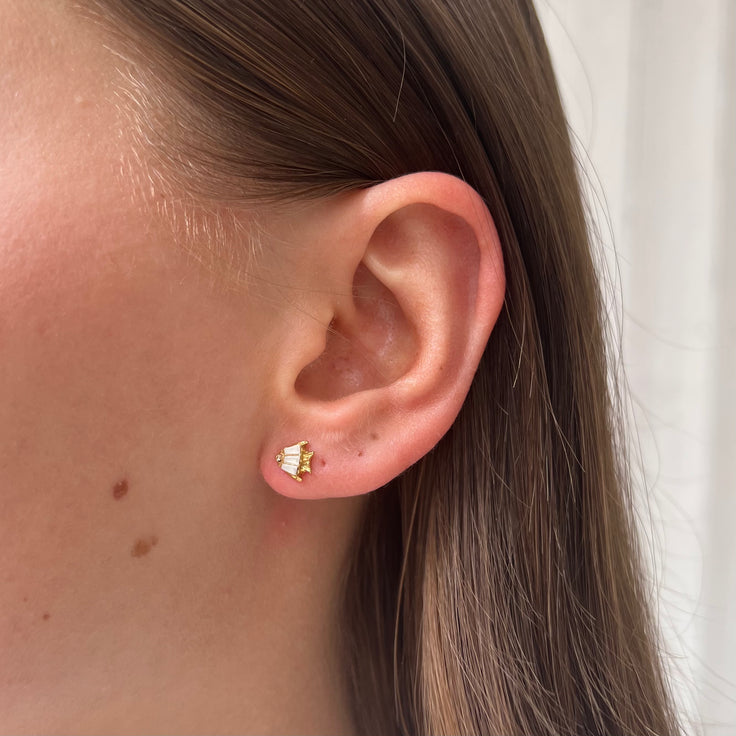 Earstud White Opal Moonfish