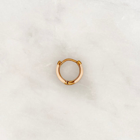 Base Pearled Ivory Hoop