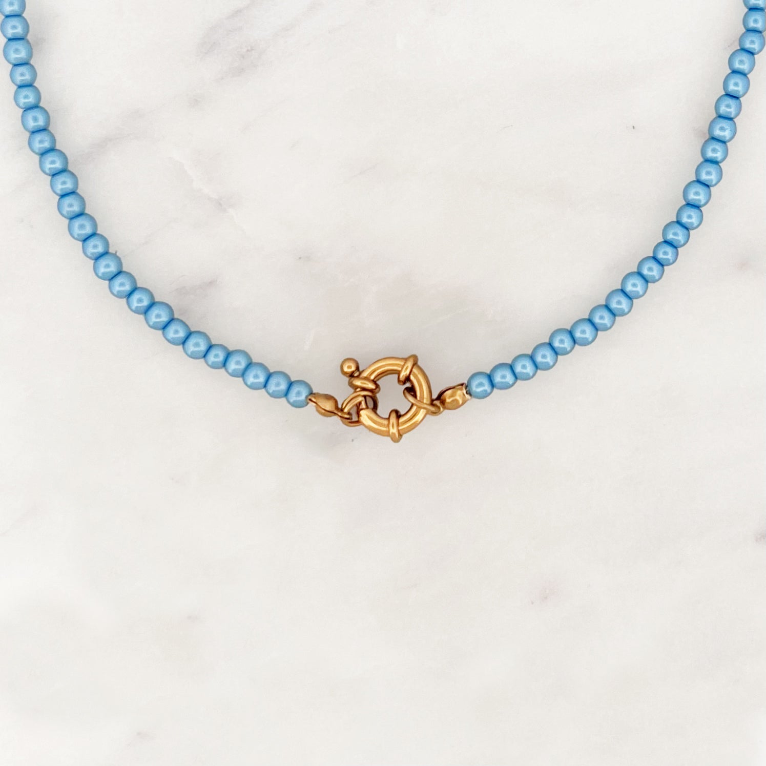 Choker Light Blue Pearls
