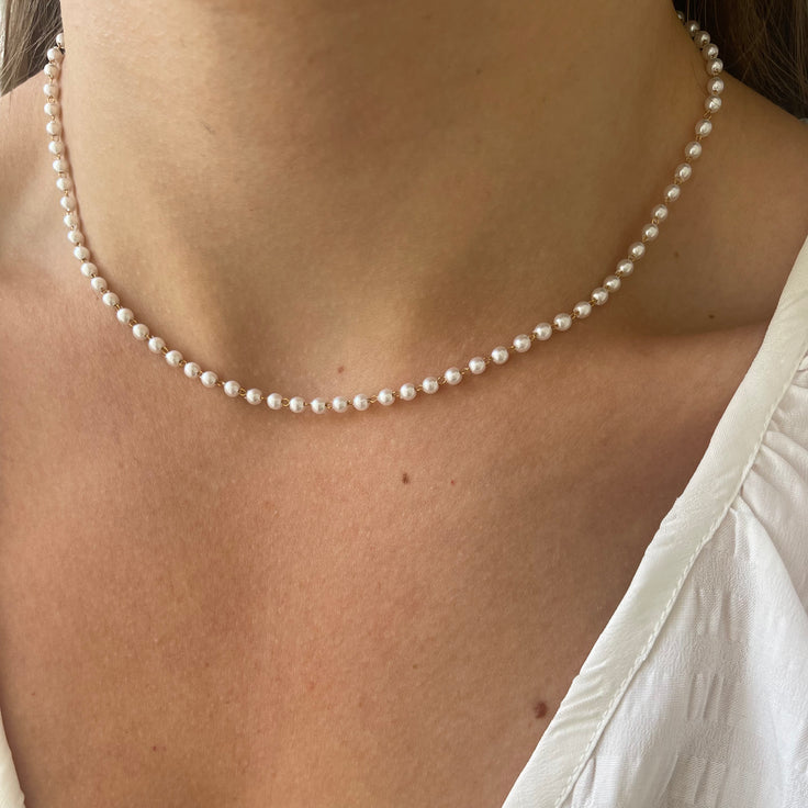 Base Small Pearl Choker