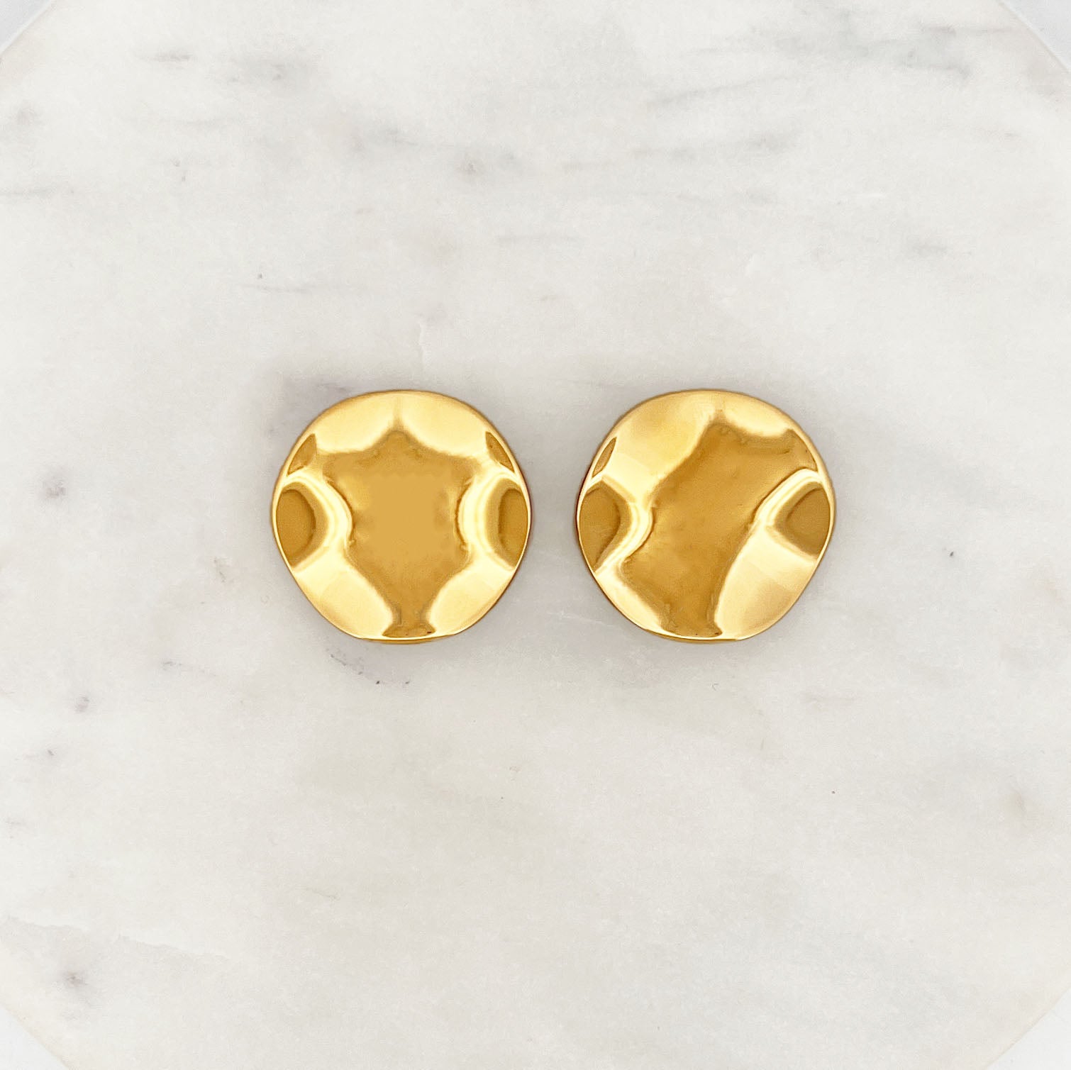 Pleated Earstud Set Round