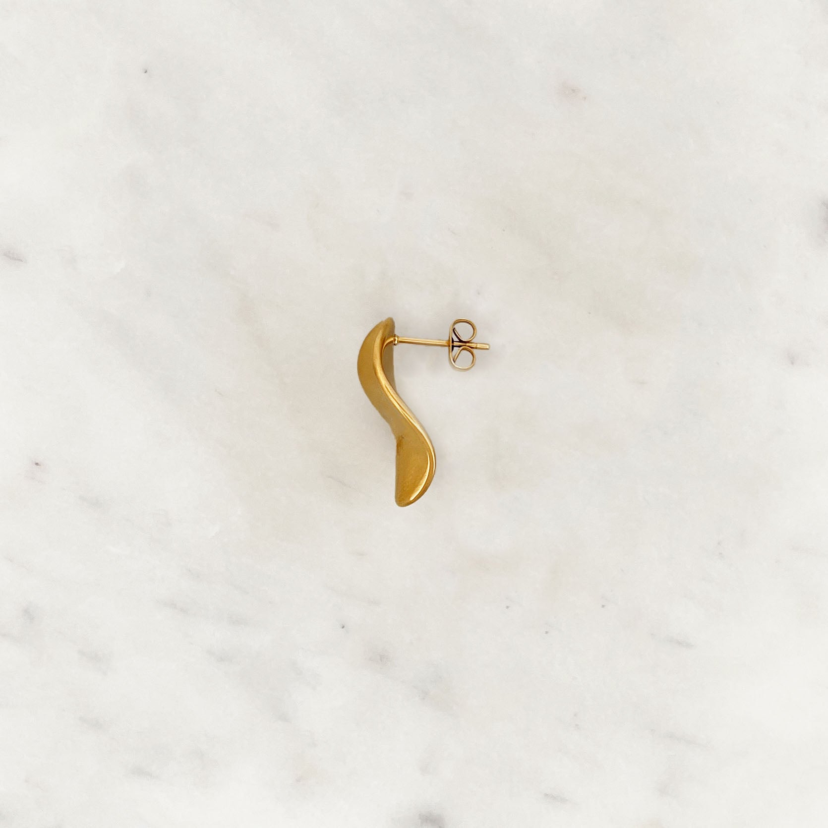 Pleated Earstud Set Round