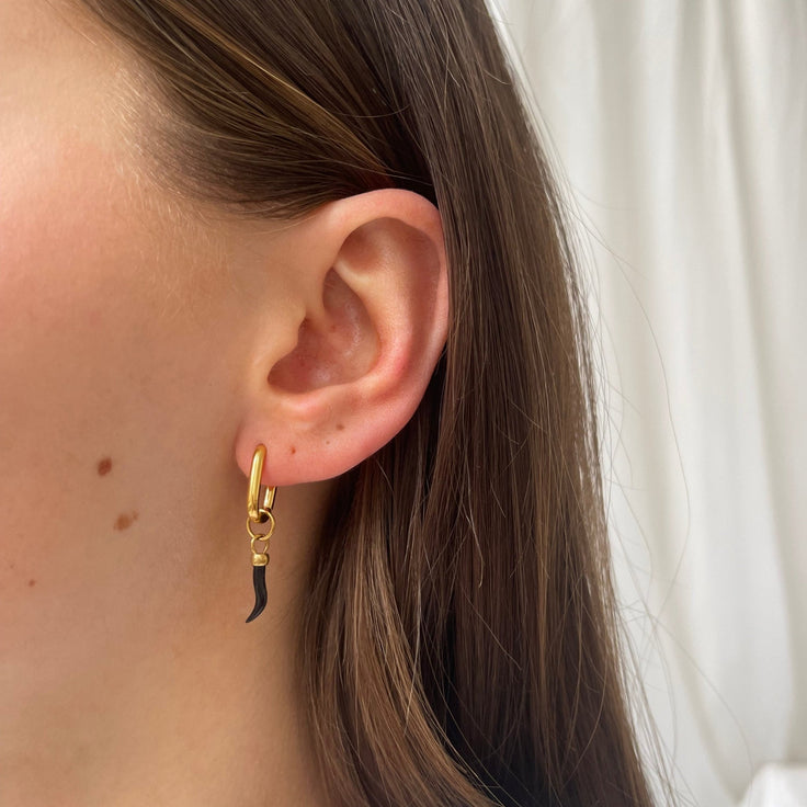 Buxon Hoop Black Chili - ByNouck Jewelry