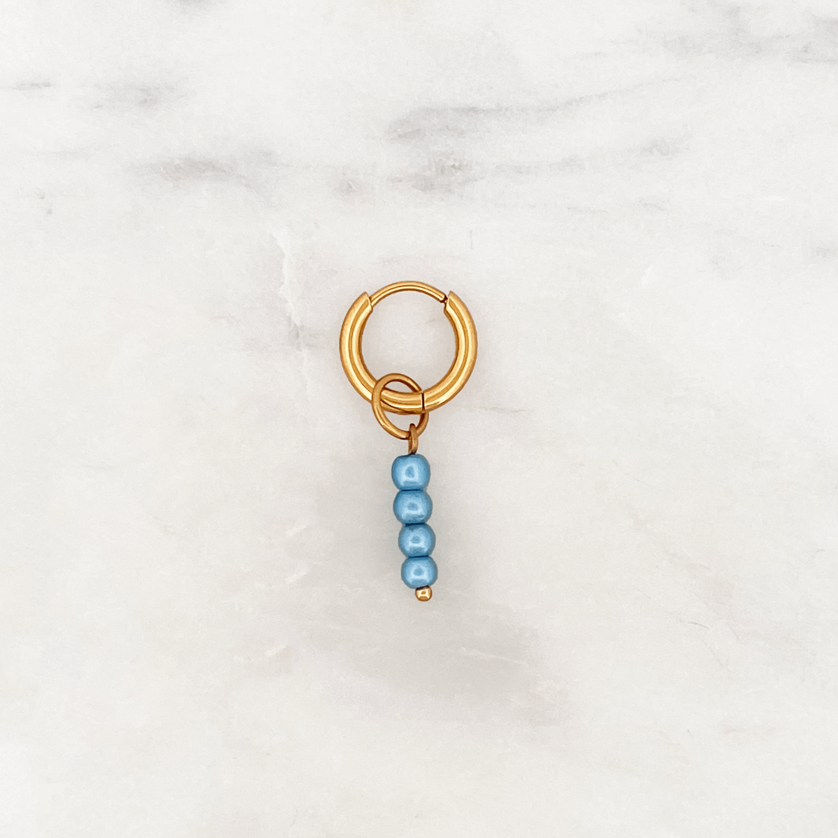 Classic Huggie Blue Pearls - ByNouck Jewelry