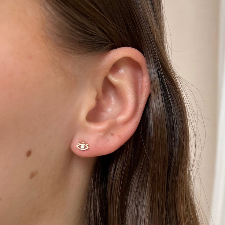 Earstud Shiny Eye - ByNouck Jewelry