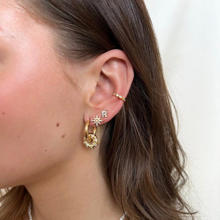 Earstuds Shiny Initial - ByNouck Jewelry