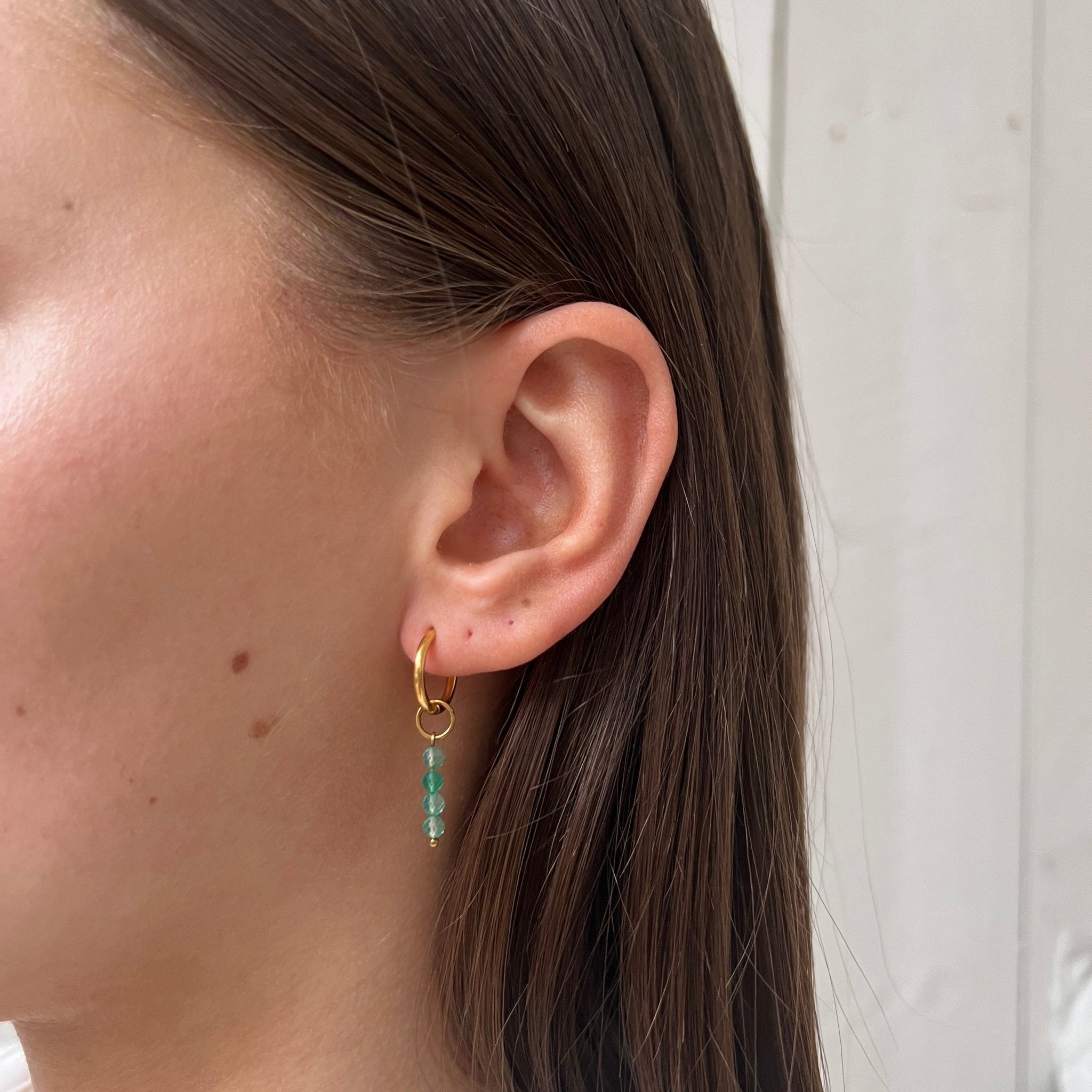 Fine Huggie Big Lime Beads - ByNouck Jewelry