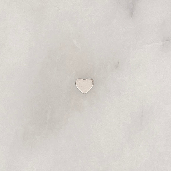 Sample Earstud Heart Silverplated - ByNouck Jewelry