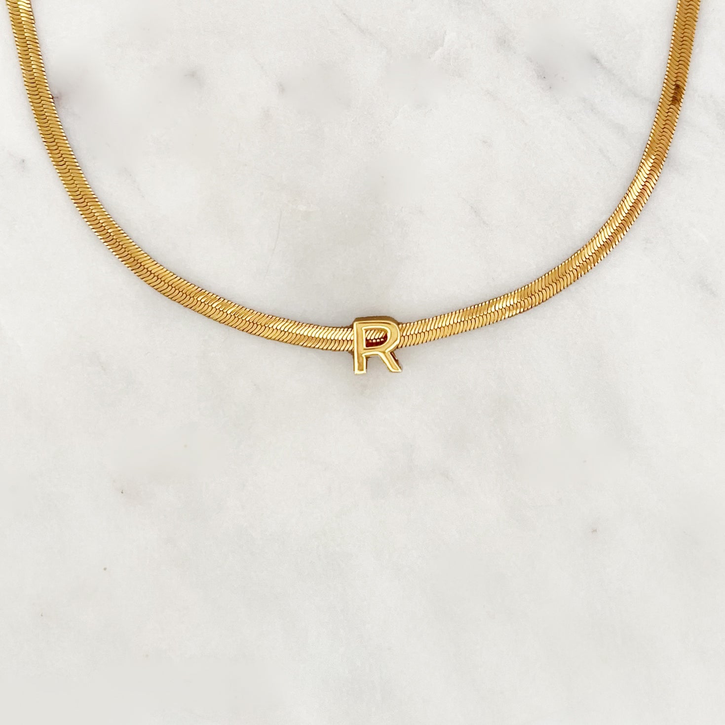 Flat Initiaal Choker