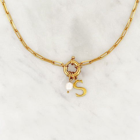 Oval Necklace Pearl Big Initial - ByNouck Jewelry